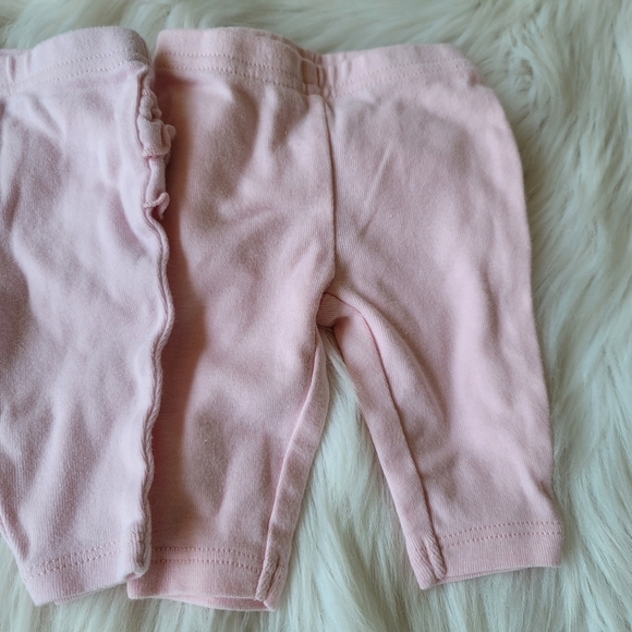 Carters Child of Mine Little Girl Pink Ruffle Bottom Pants Size Newborn - Picture 4 of 8